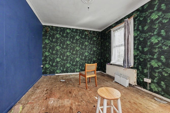 Lot Image