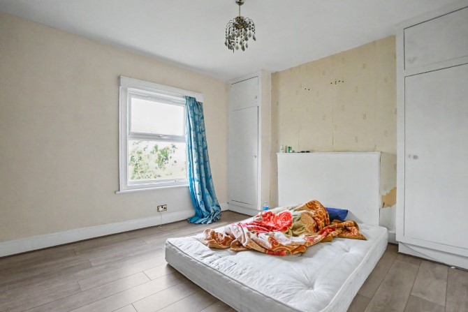 Lot Image