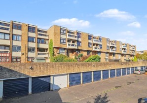 Property for Auction in London - 72 Neville Court, Washington, Tyne And Wear, NE37 3DY