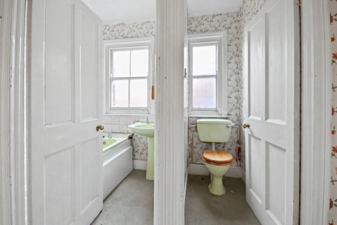 Lot Image