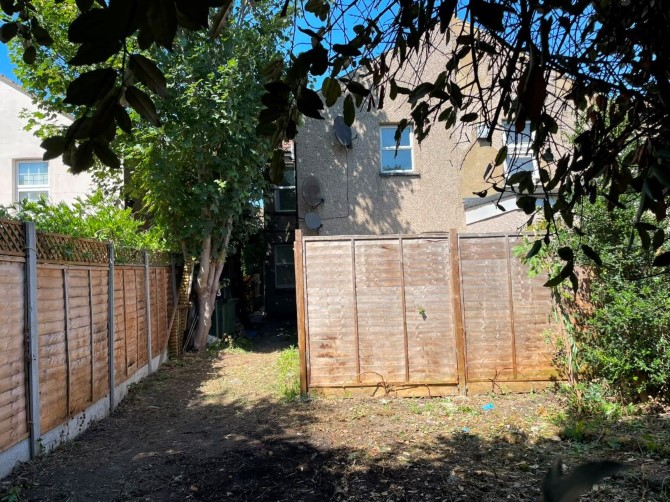 Lot Image